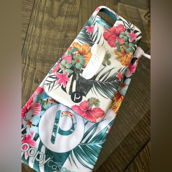 Loopy Case iPhone 11 - Picture 2 of 4